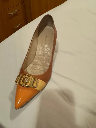 Sapatos incríveis