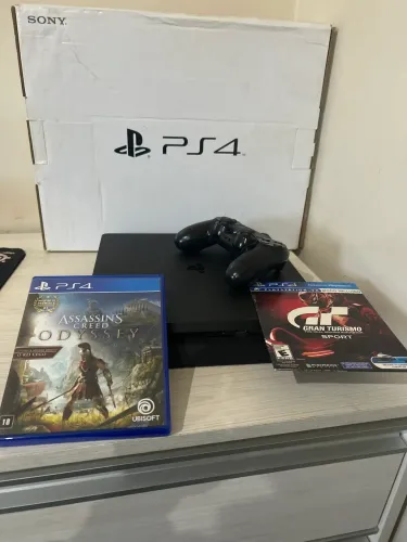 PlayStation 4 Slim de 1TB usado