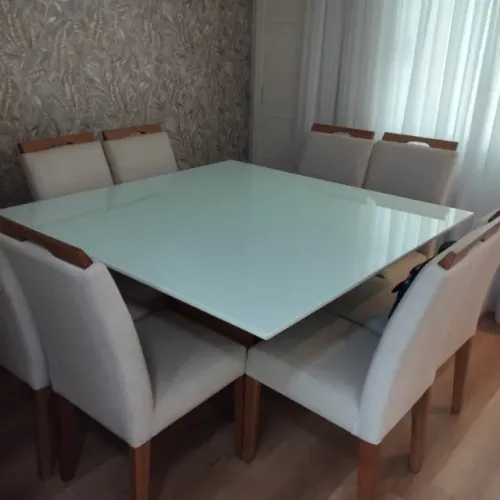 Mesa de vidro 8 cadeiras