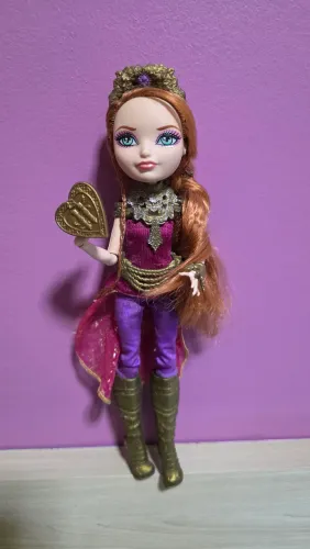 Holly O'Hair jogos de dragões ever after high