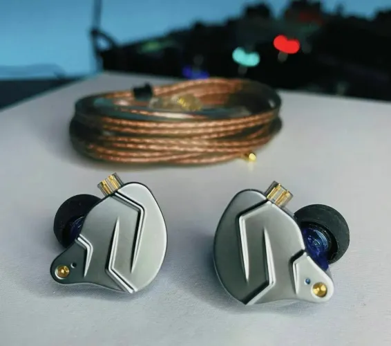 KZ ZSN PRO