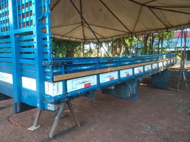 Carroceria de madeira 22mil
