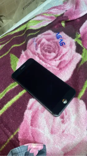 Vendo tela e celular ihpone 8plus 