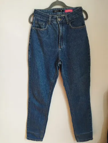 Calça feminina mom jeans Tam 34