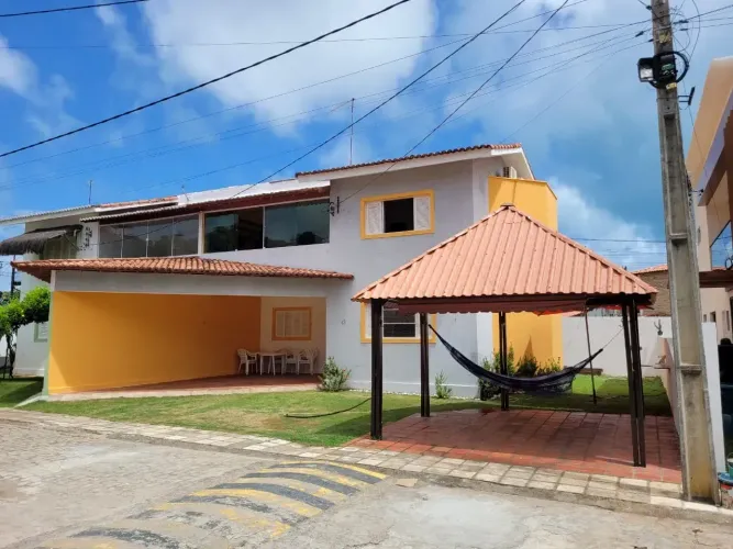 Casa á venda em condominio fechado - Praia de Pirangi do norte