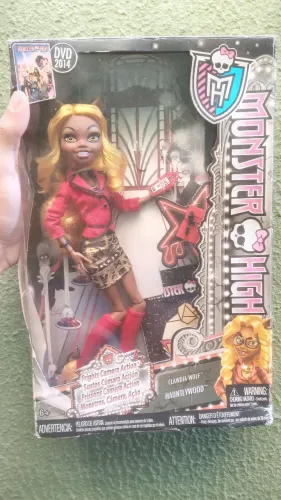 Boneca Monster high Clawdia Wolf Frights Camera Action (Leia a Descrição)