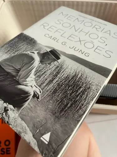Livro Memórias, Sonhos, Reflexões