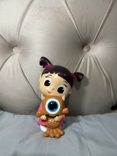 Monstros SA