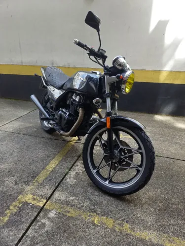 Honda CB400 Tucunaré 1984