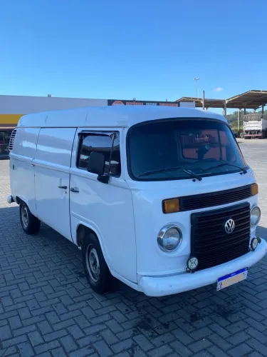 Volkswagen Kombi Furgão 1.4 MI Total Flex 8V 2011