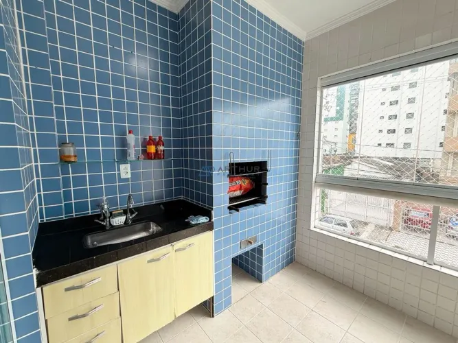 Apartamento à Venda em Praia Grande com 2 quartos sendo1 Suíte e 87m