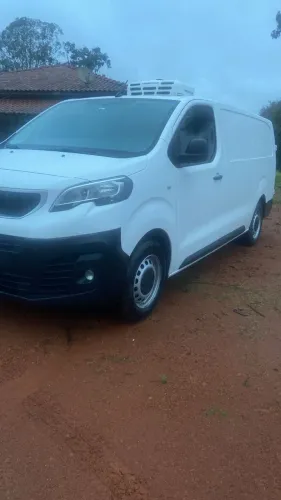 Peugeot Expert Business Pack 1.6 Turbo Diesel 2021