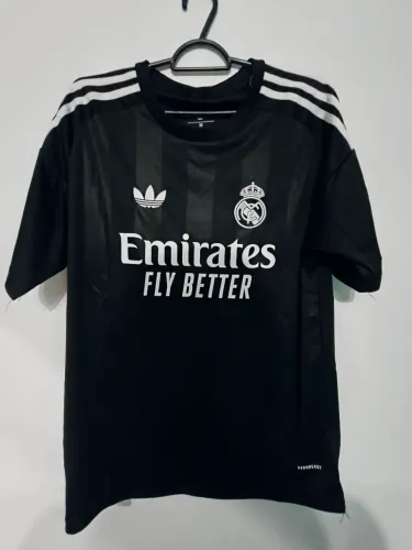 Camisa do real madrid original preta