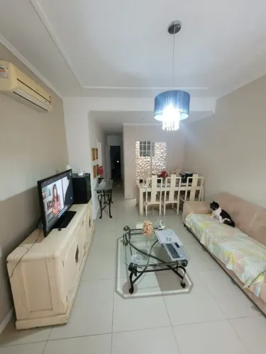 CASA COM 2 QUARTOS EM DA LUZ
