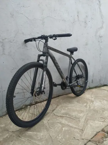 MTB KRW aro 29 alumínio freio a disco, suspensão