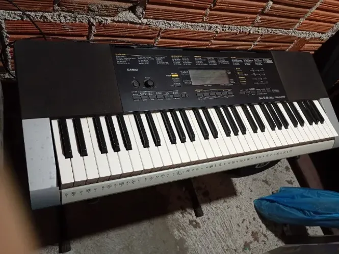 Teclado Casio - CTK 4400