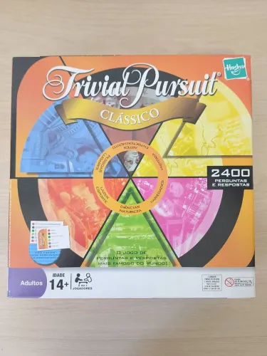 Jogo de tabuleiro Trivial Pursuit - Edição Clássica