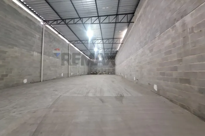 GALPÃO PARA ALUGUEL EM MADUREIRA 400 m²