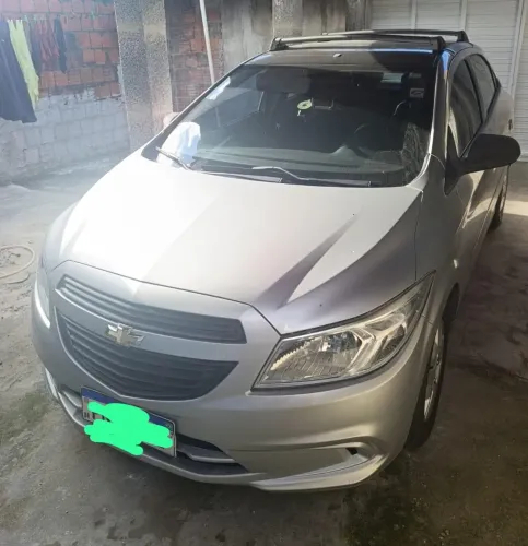 Chevrolet Onix JOY Hatch 1.0 8V Flex Mec. 4P 2018