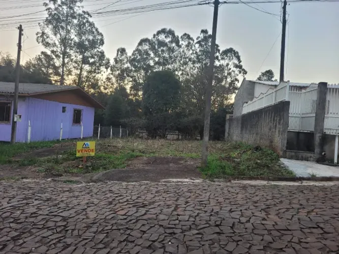 Terreno plano com 300m - R$ 230 mil - B. Jardim. Seminario - fco beltrao/pr