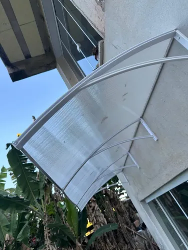 Toldo policarbonato 200x70cm 