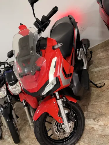 Adv 2023 MUITO NOVA!