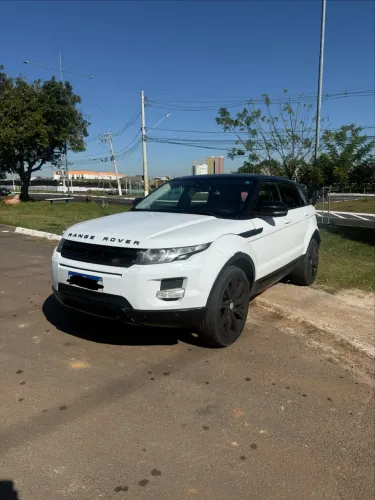Land Rover Range Rover Evoque Prestige Tech 2.0 AUT 5P 2013