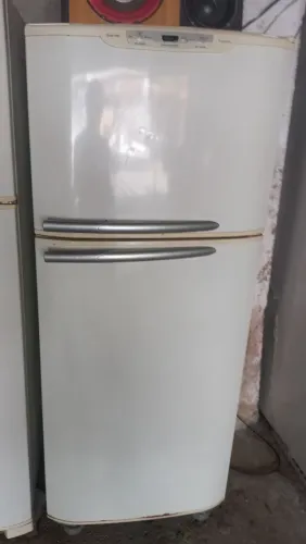 Geladeira Electrolux DF45 