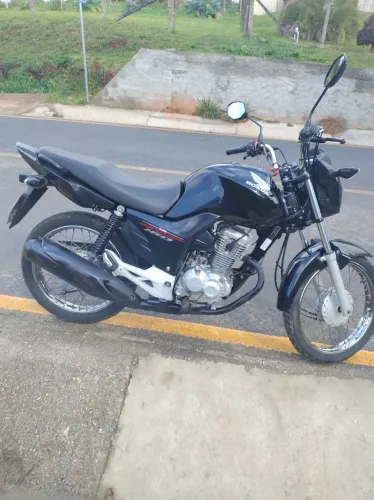 Start 160 2021 show de moto