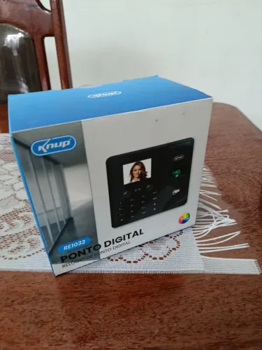 Relógio Ponto Knup RE1032. Novo e na caixa.