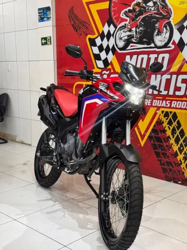 SAHARA 300Cc 2026/2026 - Único dono - mais zero do estado do Ceará. Tem 1000 mil km só