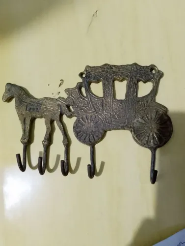 Porta chaves carruagem em bronze antiguidade