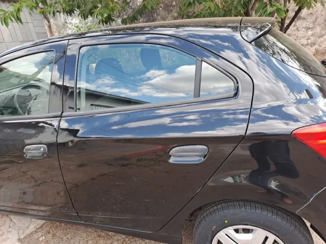 Chevrolet Onix JOY Hatch 1.0 8V Flex Mec. 4P 2018