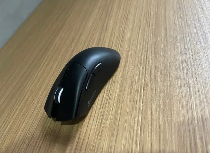 mouse attack shark r1 preto