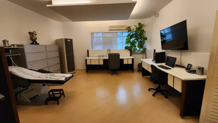 Oportunidade - Sala Condomínio - Centro Médico Nelson D`avila - Jardim Apolo I - 80m².