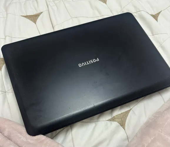 Notebook positivo muito Novo