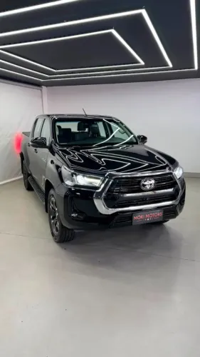Toyota Hilux CD SRX 4X4 2.8 TDI 16V Diesel Aut. 2022