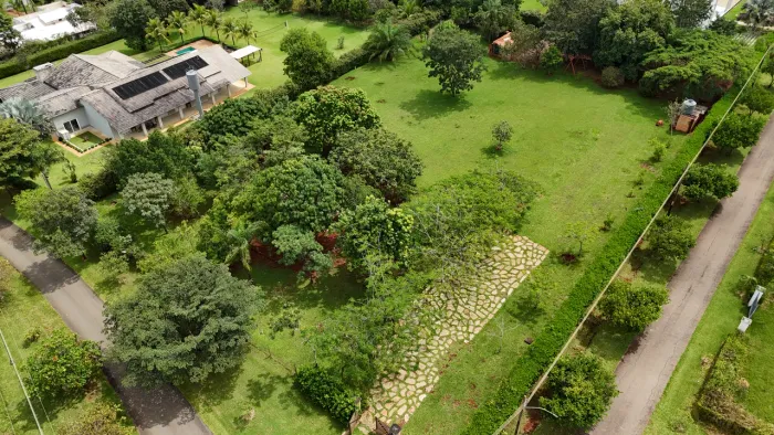 CHÁCARA NO CONDOMÍNIO ALTO DA BOA VISTA À VENDA