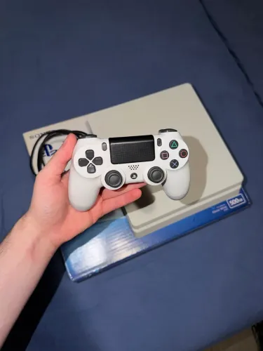 Playstation 4 Slim 500GB
