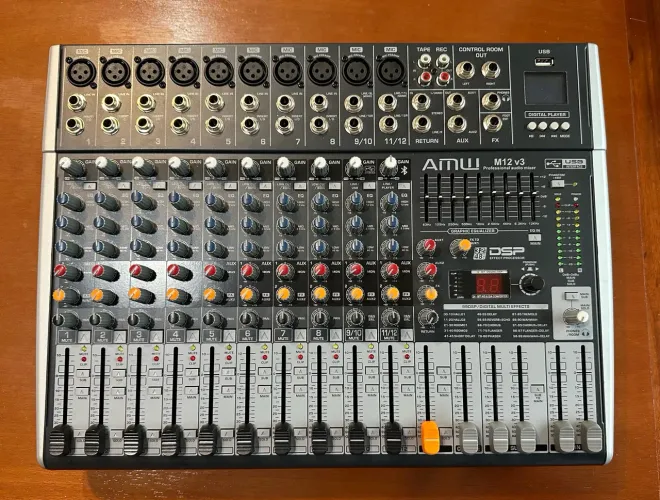 MESA DE SOM 12 canais AMW M12 V3 + BAG