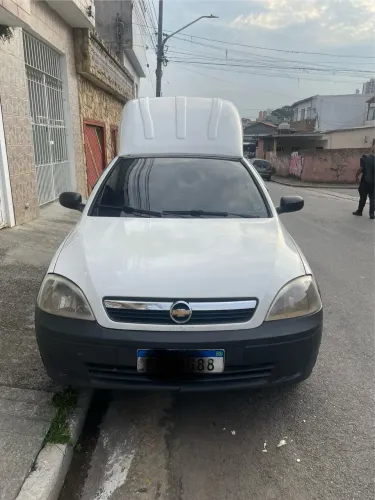 Chevrolet Montana 1.4 8V Conquest Econoflex 2P 2010