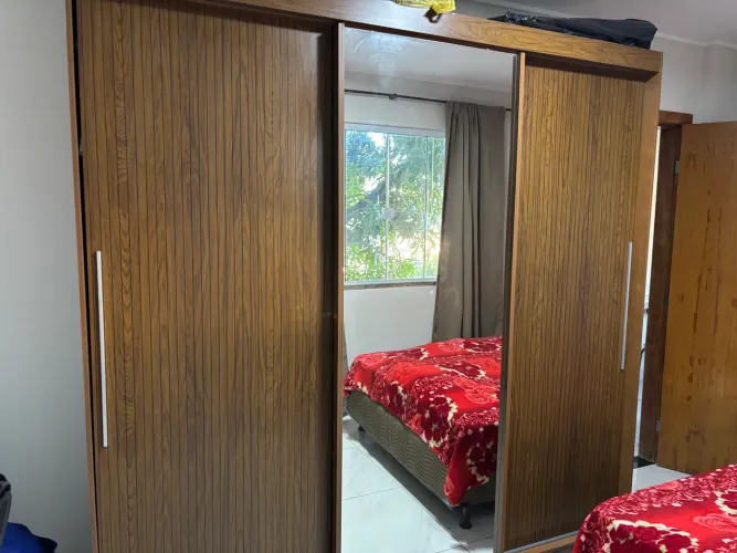 Vendo guarda roupa