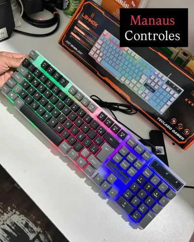 Teclado Gamer USB 2.0 Clique Silencioso Iluminação Rainbow