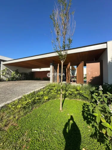 Casa à venda em Americana, Jardim América, com 3 suítes, com 245 m², Fazenda Santa Lucia