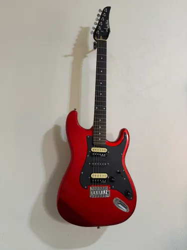 Guitarra Strato Top !!