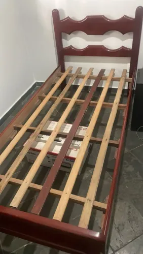 Cama de Solteiro