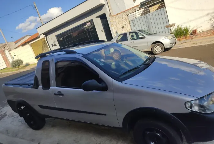 Fiat Strada 1.4 MPI Fire Flex 8V CE 2012