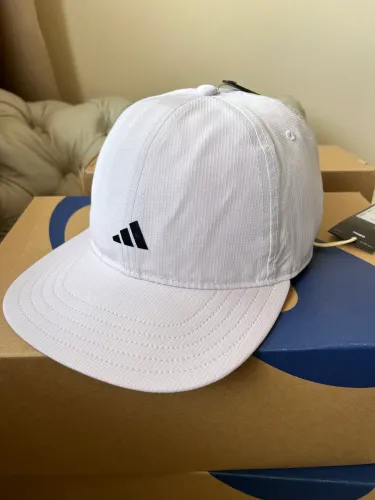 Boné Adidas 
