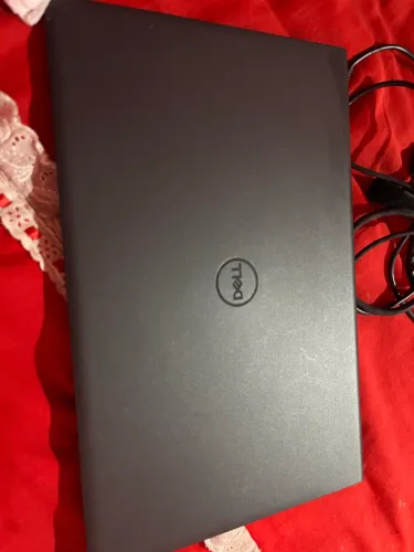 Notebook Dell Inspirion 15 3520 - 16GB RAM / 256GB