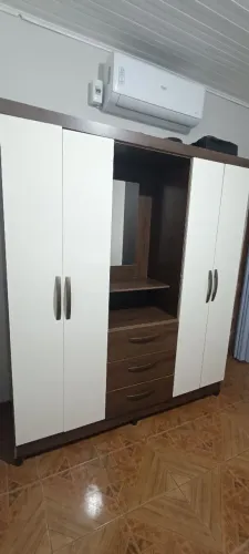 Vendo Guarda-roupa